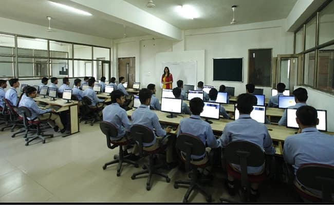 classroom-2-classroom-85