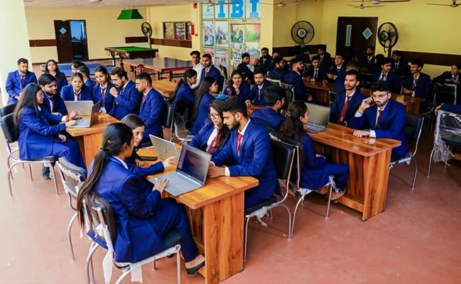 classroom-5-classroom-19