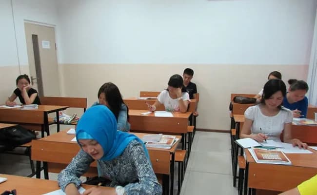 classroom3-classroom-9