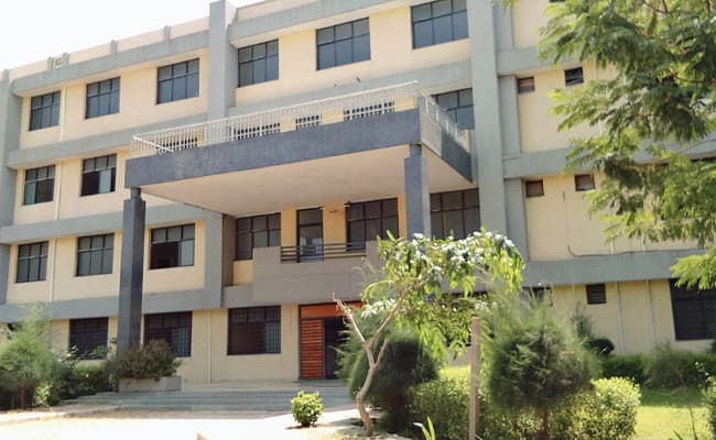 dalia-institute-of-diploma-studies-dids-infrastructure-0001-layer-3-infrastructure