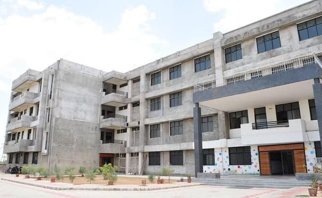 dalia-institute-of-diploma-studies-dids-infrastructure-0003-layer-1-infrastructure