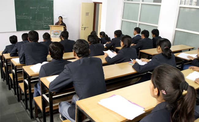dr-0003-layer-2-classroom