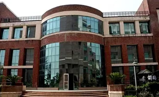 galaxy-global-group-of-institutions-gggi-infrastructure-0000-layer-4-infrastructure