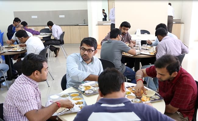 gallery-0010-cafeteria1-cafeteria-4