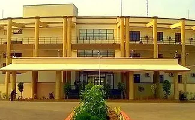 himachal-pradesh-national-law-university-infrastructure-0000-layer-5-infrastructure