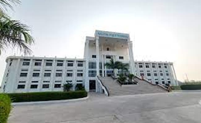 imperial-institute-of-advanced-management-iiam-infrastructure-0001-layer-3-infrastructure