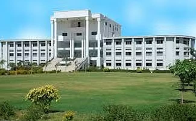 imperial-institute-of-advanced-management-iiam-infrastructure-0002-layer-2-infrastructure