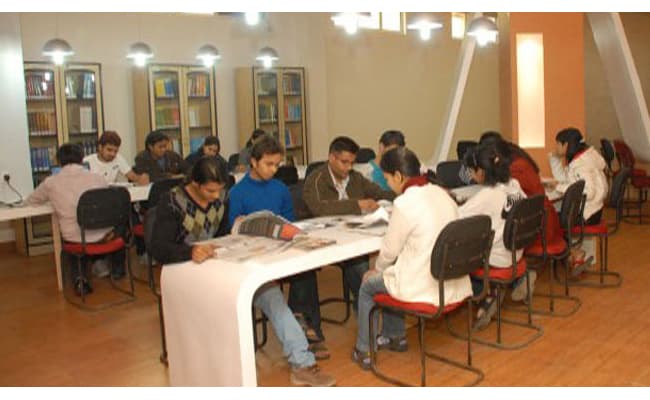 ims-design-and-innovation-academy-dia-classroom-2