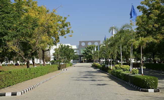 indrashil-university-rajpur-infrastructure-0001-layer-3-infrastructure