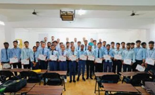institute-of-management-education-consultancy-imec-classroom-0001-layer-3-classroom