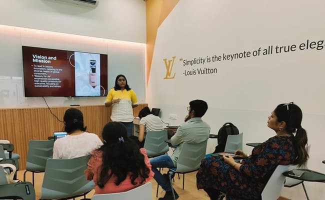 international-school-of-design-insd-luxe-0006-class1-classroom