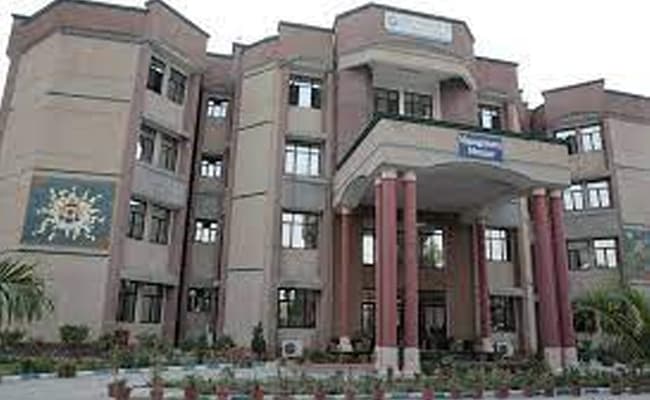 ishan-institute-of-law-infrastructure-0003-layer-1-infrastructure