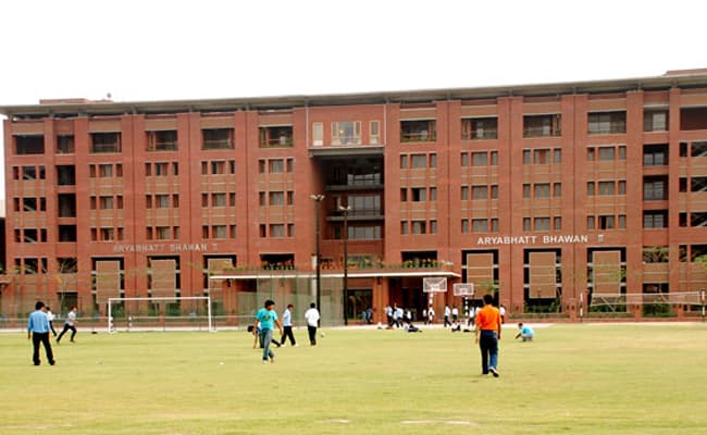jaypee-institute-of-information-technology-university-jiit-0004-layer-2-infrastructure