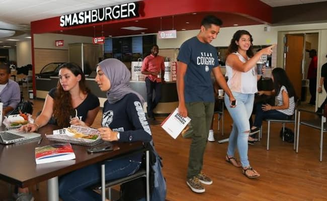 kean-university-union-cafeteria-0004-layer-11-cafeteria