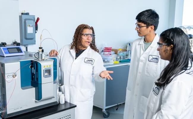 kean-university-union-labs-0001-layer-9-labs