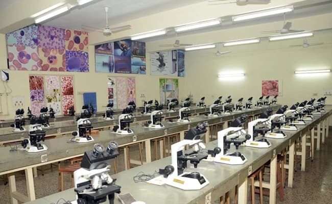 lab3-labs-14