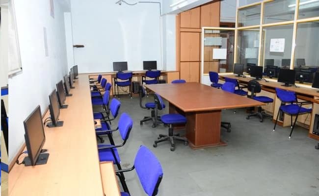 labs-4-labs-83