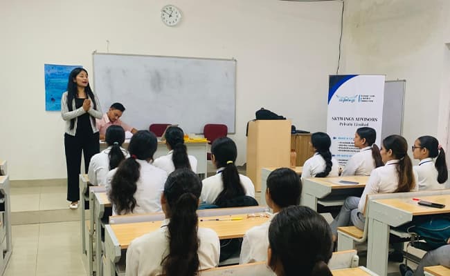 mahadevi-institute-of-technology-mit-0002-class3-classroom