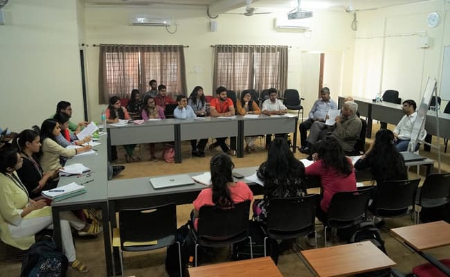 maharashtra-national-law-university-mnlu-nagpur-classroom-0002-layer-3-classroom