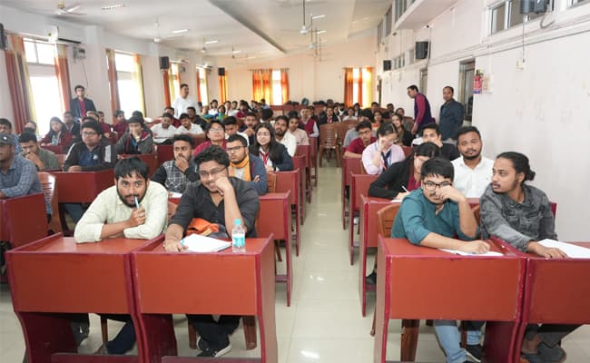 nerim-group-of-institutions-classroom-0003-layer-7-classroom