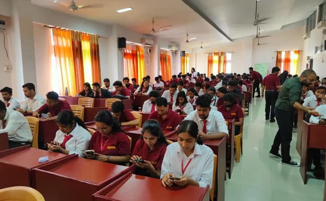 nerim-group-of-institutions-classroom-0004-layer-6-classroom