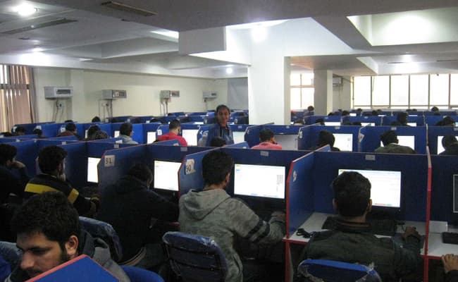 new-delhi-institute-for-information-technology-management-ndiitm-0003-class2-classroom