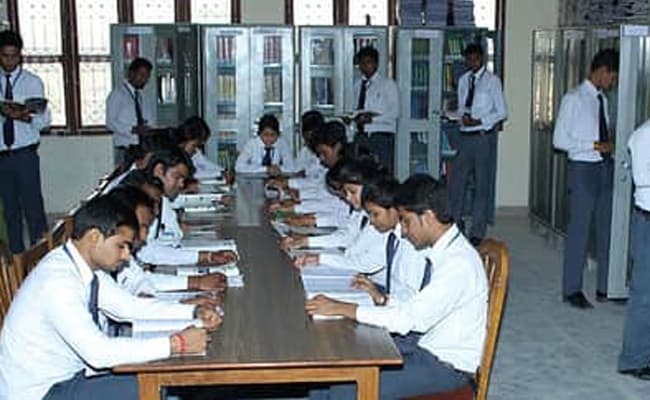 nimbus-academy-of-management-0004-layer-1-classroom