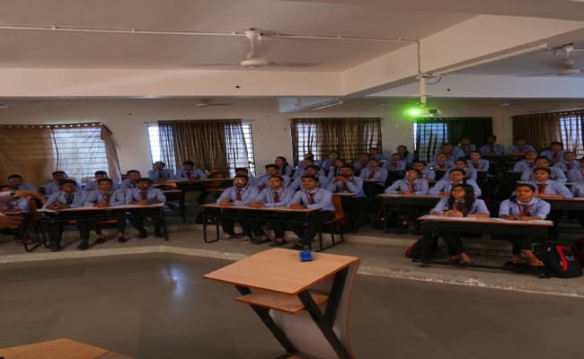 noble-university-nu-classroom-0002-layer-1-classroom