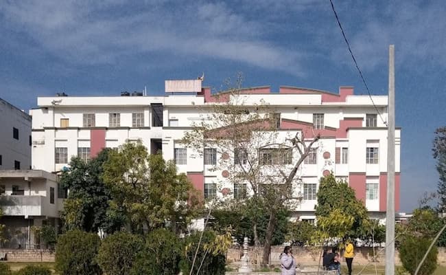 poddar-group-of-institutions-0006-infra6-infrastructure