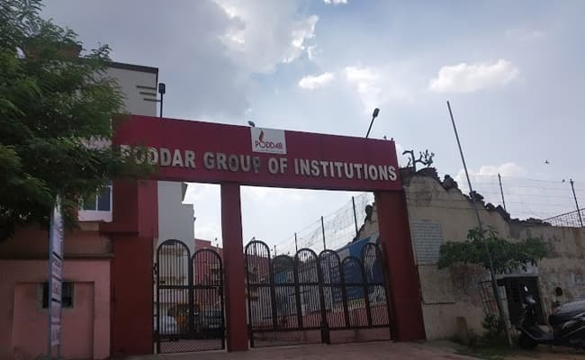 poddar-group-of-institutions-0007-infra5-infrastructure