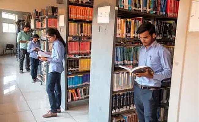pravara-rural-engineering-college-prec-loni-3-classroom