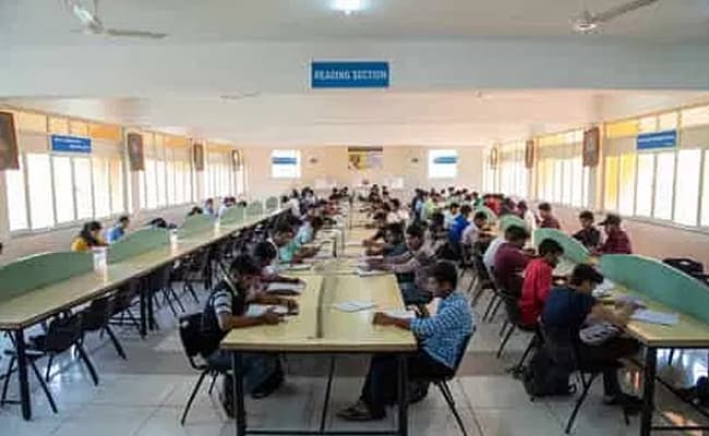 pravara-rural-engineering-college-prec-loni-4-classroom