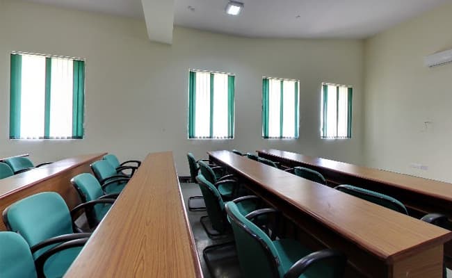 raffles-university-14-classroom