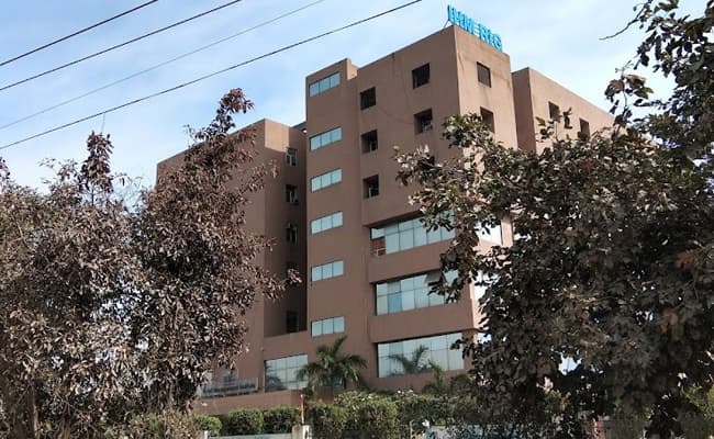 rig-institute-of-hospitality-and-management-0005-infra5-infrastructure
