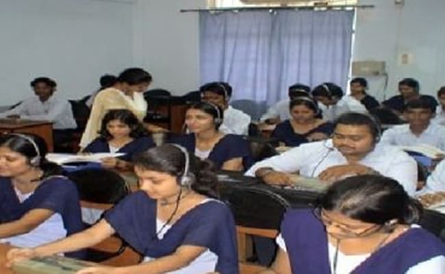 rourkela-institute-of-management-studies-rims-0002-class-classroom