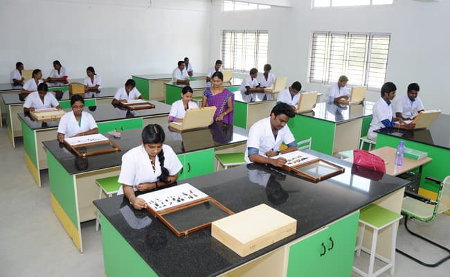 s-0002-class3-classroom