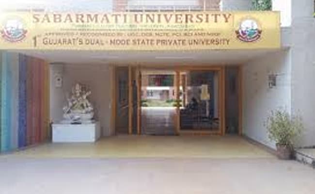 sabarmati-university-infrastructure-0004-layer-1-infrastructure