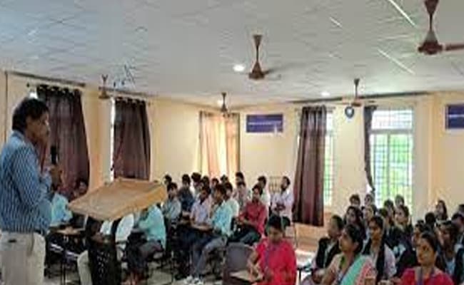 satya-institute-of-technology-and-management-sitam-classroom-0000-layer-4-classroom