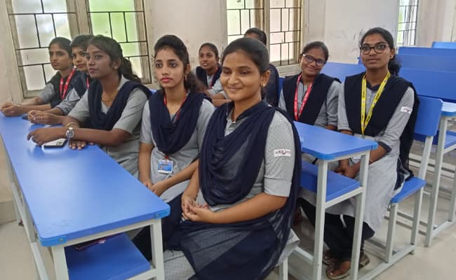 satya-institute-of-technology-and-management-sitam-classroom-0002-layer-2-classroom