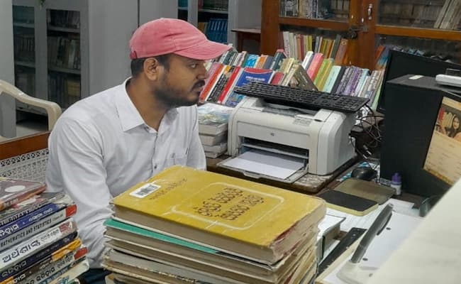 sbr-government-womens-college-2-classroom