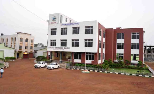 seacom-engineering-college-infrastructure-0002-layer-3-infrastructure