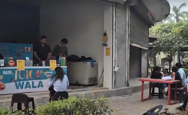 sigma University, Uadodara Cafe 1.webp