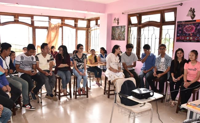 sikkim-university-0003-class1-classroom