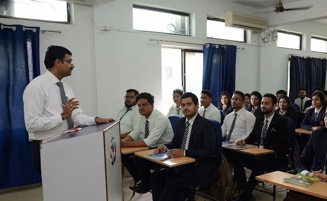 siliguri-institute-of-technology-sit-0000-class4-classroom