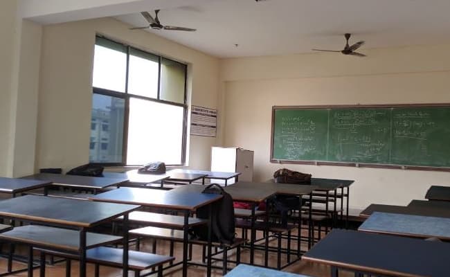 siliguri-institute-of-technology-sit-0003-class1-classroom