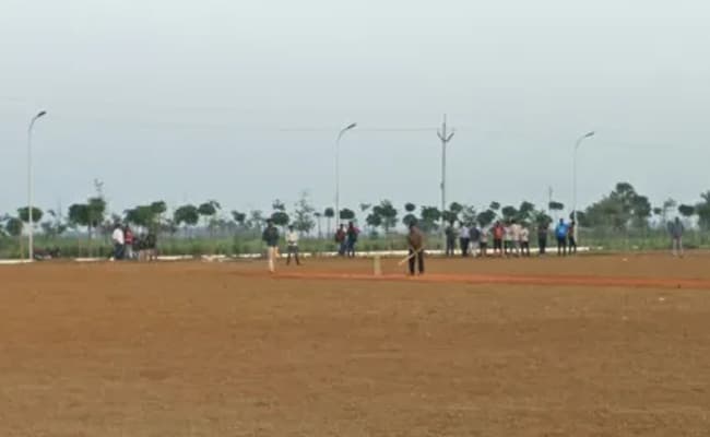 srm-university-amaravati-ground-0000-layer-4-ground