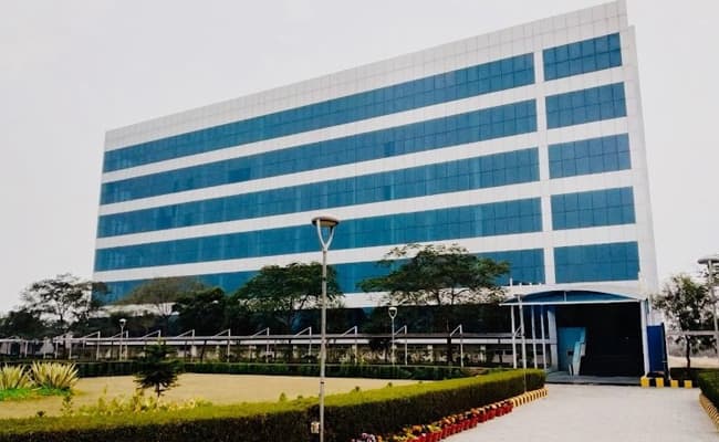 srm-university-sonepat-infra-0000-layer-5-infrastructure