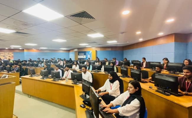 st-0003-class1-classroom