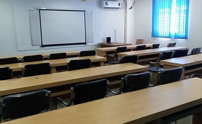 st-xavier-s-college-bangalore classroom 2.webp