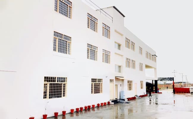 sushila-institute-of-medical-sciences-1-0001-layer-4-infrastructure